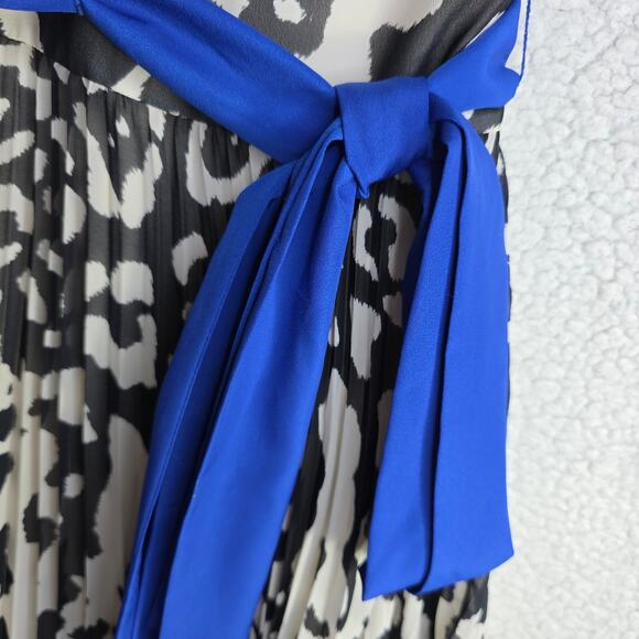 Eliza J Halter Sz8 Animal Leopard BlacknWhite W Blue belt accent maxi Dress Sexy - Picture 9 of 16